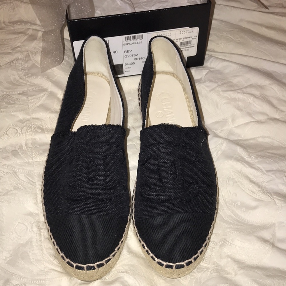 CHANEL Espadrilles